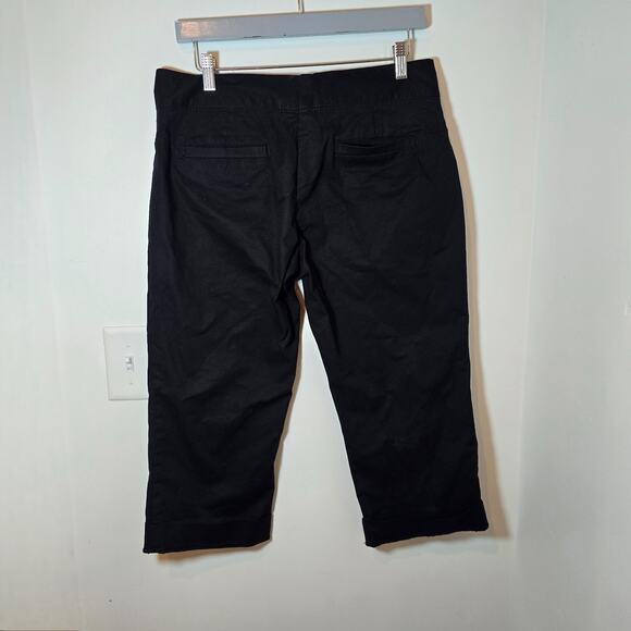 Woman's Black Capri Pants Size 10 Medium Chino Stretch Classic - Picture 5 of 8